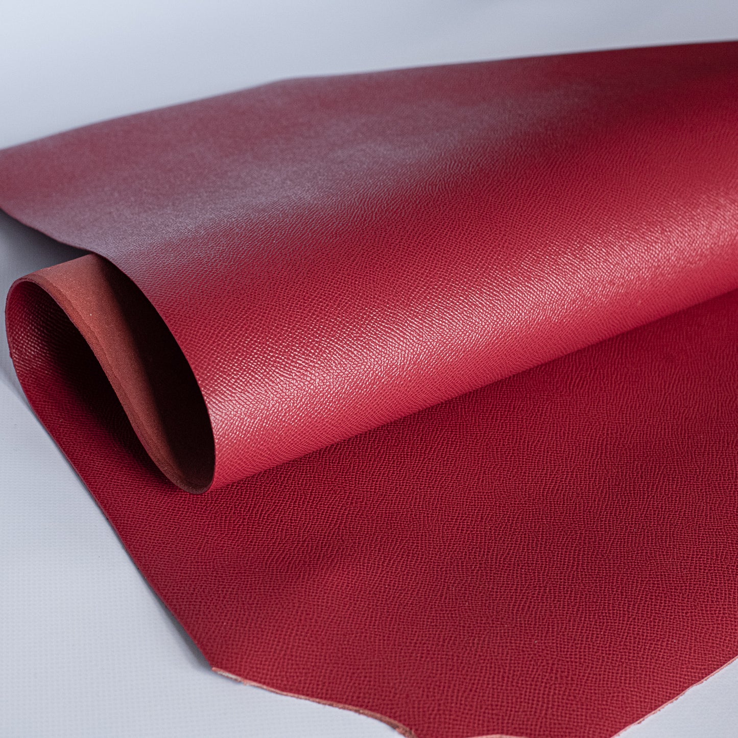 Dark red Saffiano (Hatch grain embossing)